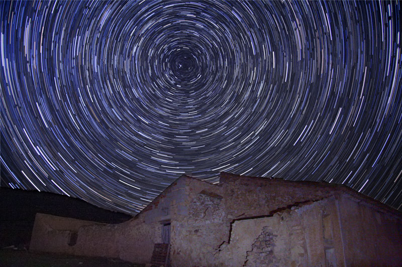 md_2012-02-19_StarTrails_Revolcadores